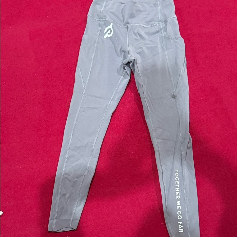 Peloton size S leggings